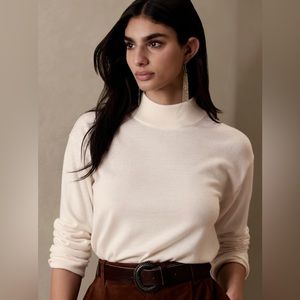 Adoro Merino Mockneck Sweater